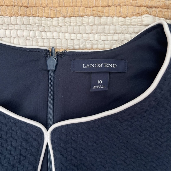 Lands’ End Navy Blue and White Basketweave Sleeveless Sheath MIDI Dress - Picture 5 of 8